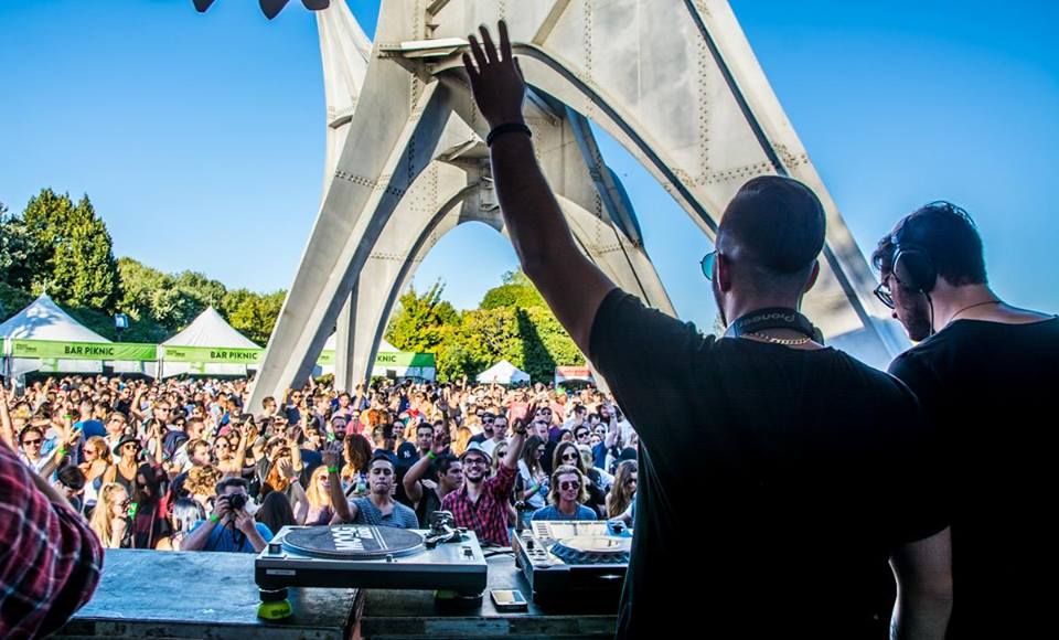Woe & Lies Beneath (Shades of Blk) @ Piknic Electronic 2015