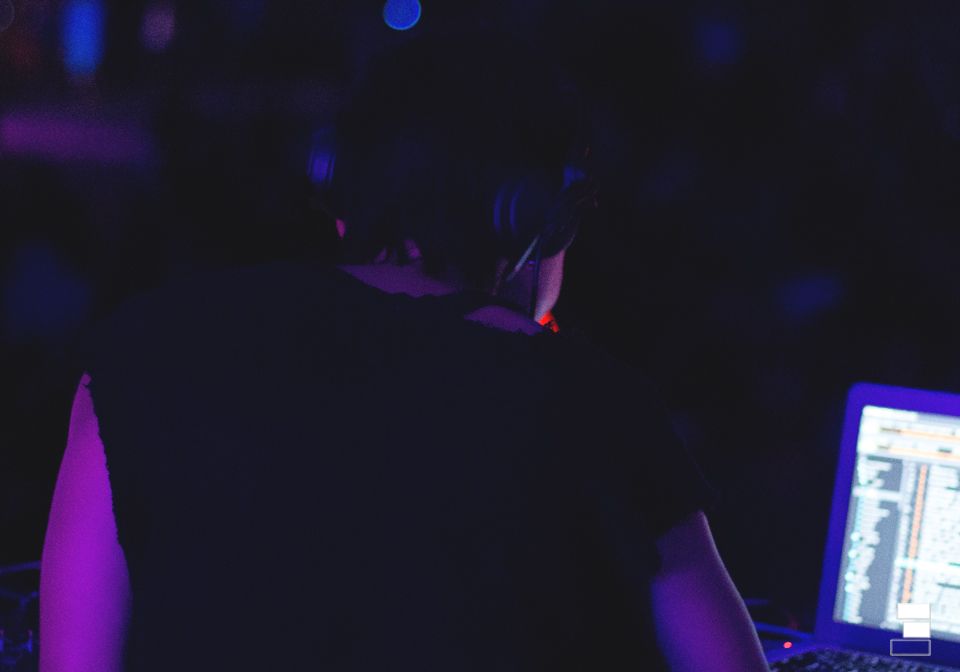 27