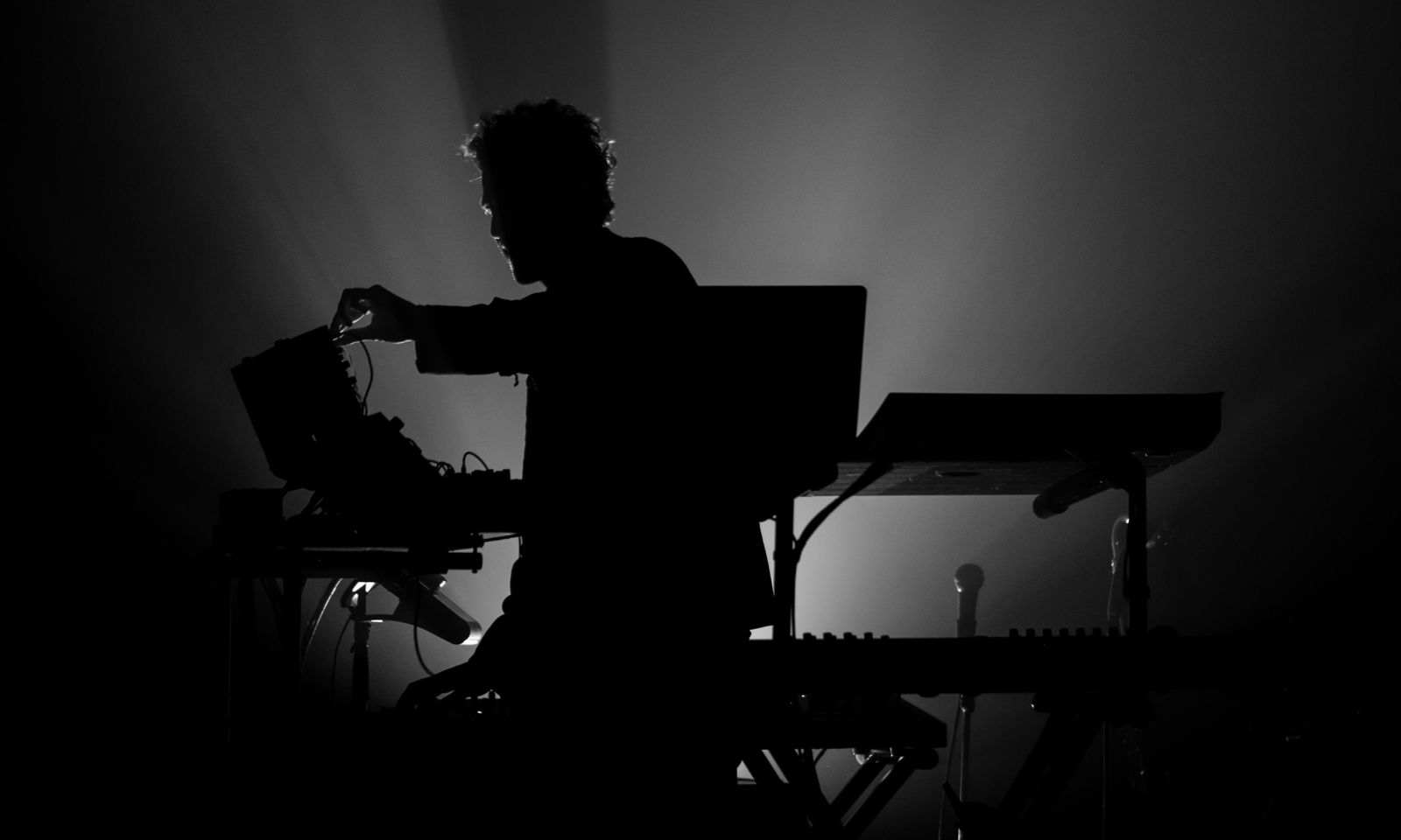 nicolas jaar 2017 olympia husa sounds