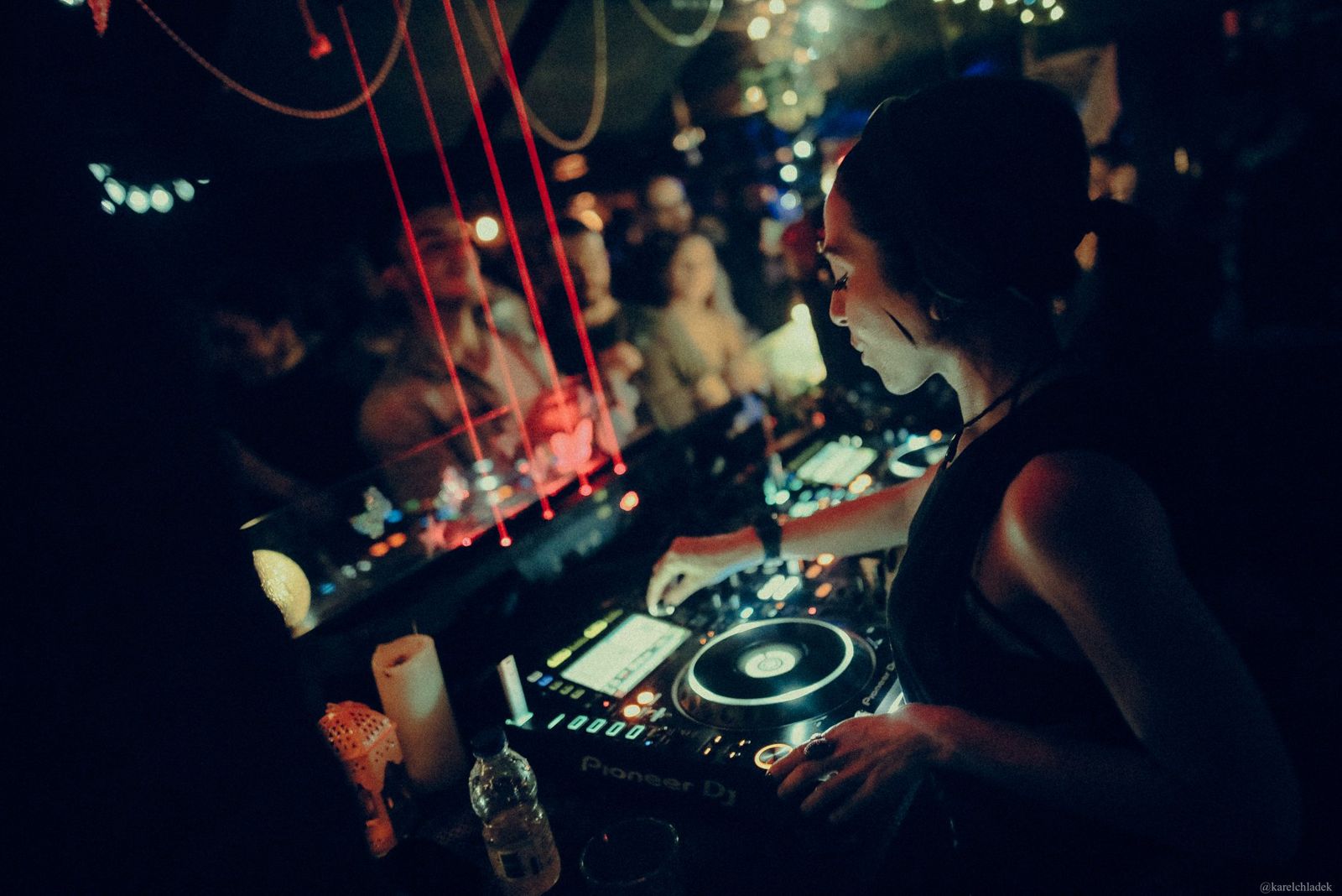 tara brooks at velvet montreal